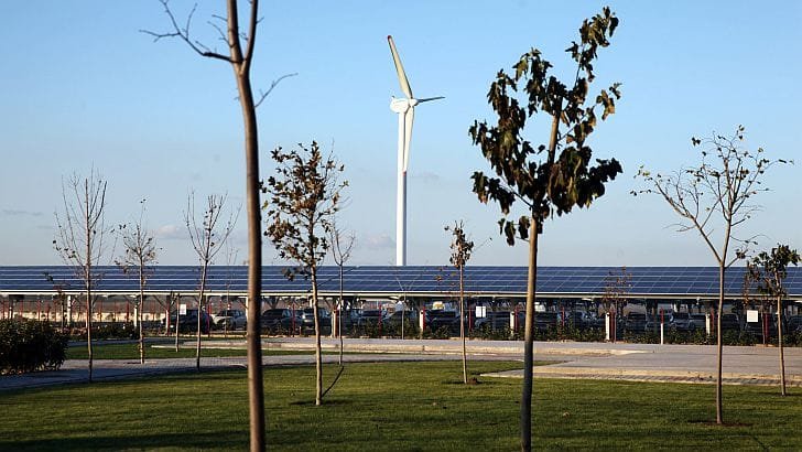 bea98 gediz c39cniversitesi rc3bczgar ve gc3bcnec59ften aync4b1 anda elektrik c39creten hibrit santralini hizmete aldc4b1