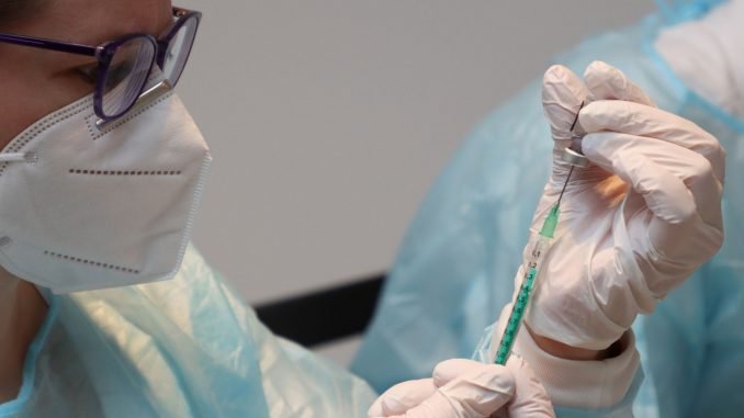 gsk alt solunum yolu hastaliklarinin tedavisi icin asi programi baslatiyor gsk alt solunum yolu hastaliklarinin tedavisi icin asi programi baslatiyor