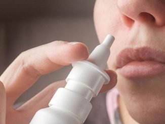 covid a karsi gelistirilen koruyucu burun spreyi kktcde uretilmeye baslaniyor