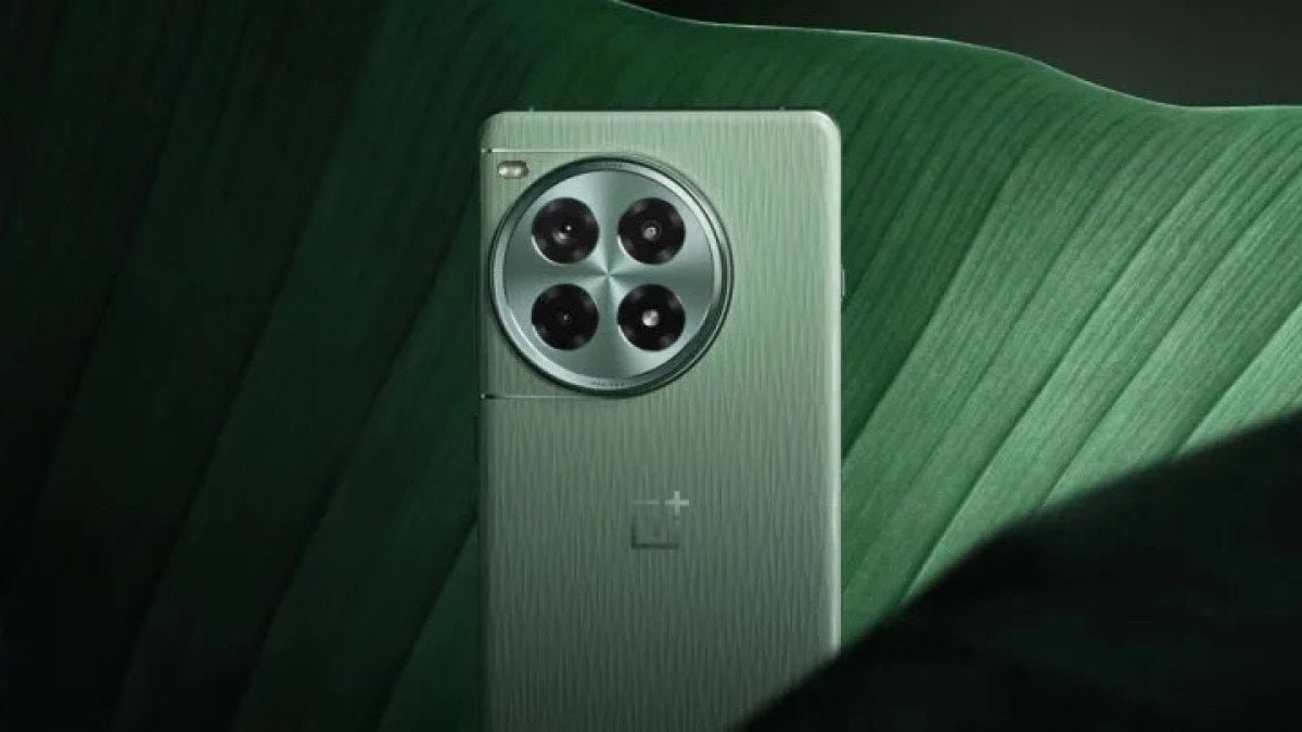 24gb-rame-sahip-oneplus-ace-3-pro-tanitildi-iste-fiyati-0-Mx2M9hVu.jpg