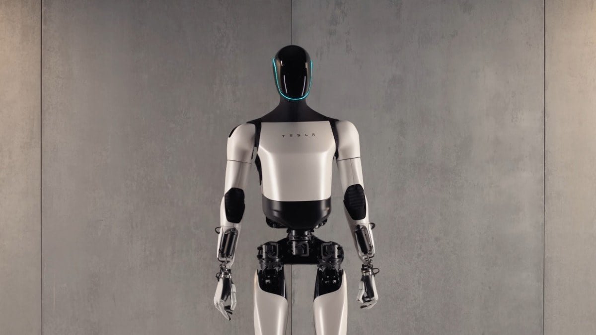 teslanin-insansi-robotu-optimus-fabrikada-ise-basladi-sQnPwbUa.jpg