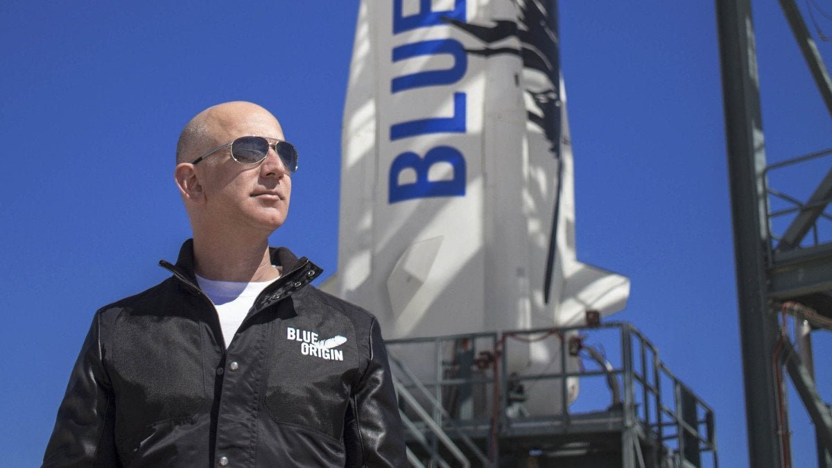 jeff-bezos-yalnizca-bu-yil-13-milyar-dolarlik-amazon-payi-satti-0-3f83vDYv.jpg