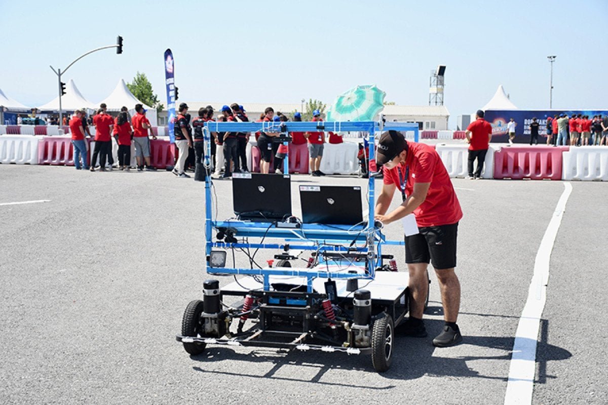 teknofest-2023-otonom-arac-yarismasi-ve-oduller-0-6r8PrglS.jpg