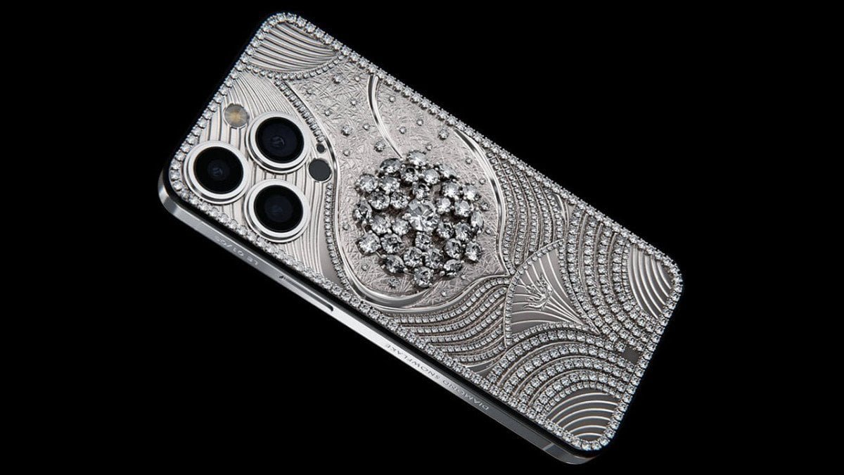 iphone-16-serisi-tanitildi-elmas-kaplama-iphone-16-pro-ve-fiyatlari-0-OQj6rLe6.jpg