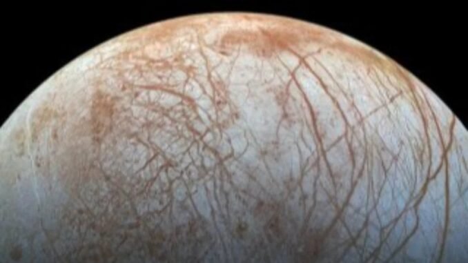 jupiter-ve-europa-uzayda-yasamin-izlerini-arayan-nasanin-yeni-misyonu-5hirB49V.jpg