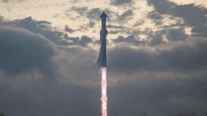 spacex-marsa-seyahat-icin-hazirliklarini-surduruyor-4fJaA8e3.jpg