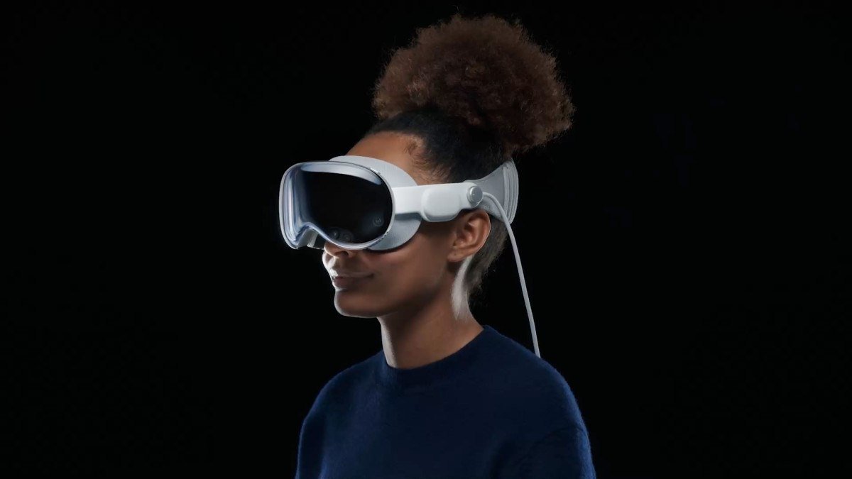 apple-vision-pro-uretiminde-yavaslama-ve-yeni-model-calismalari-0-WxqZJ5s6.jpg