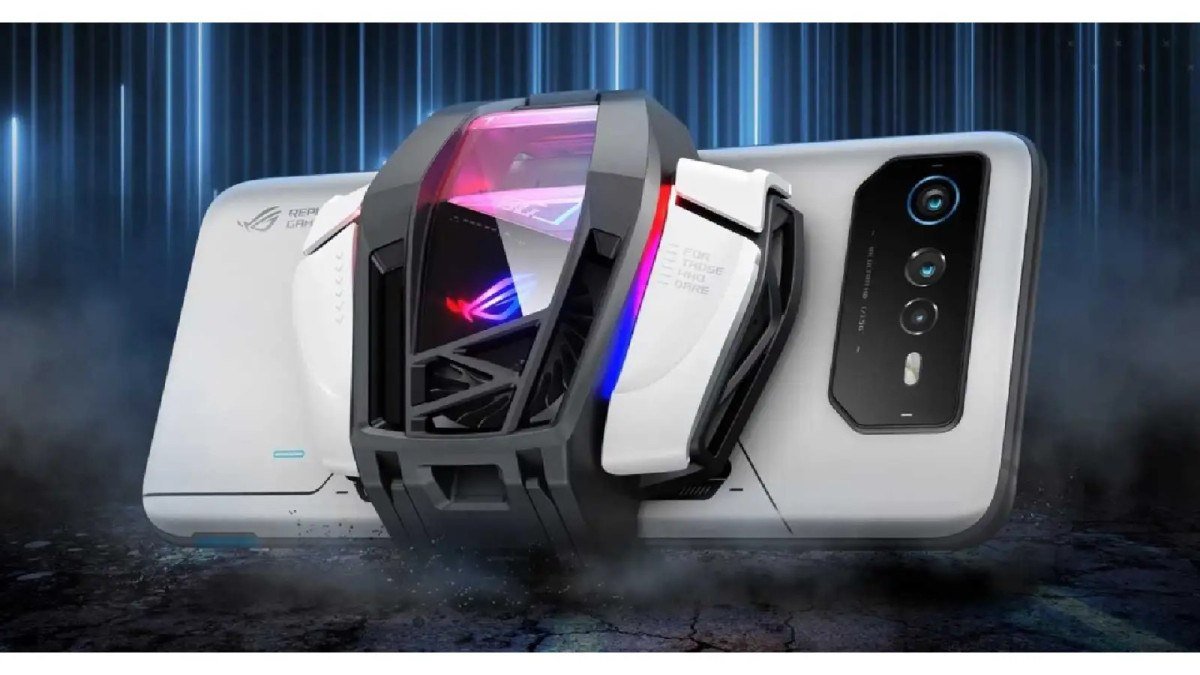 asus-rog-phone-8-kullanicilari-icin-android-15-onizleme-programi-duyurusu-0-pdN2bnaT.jpg