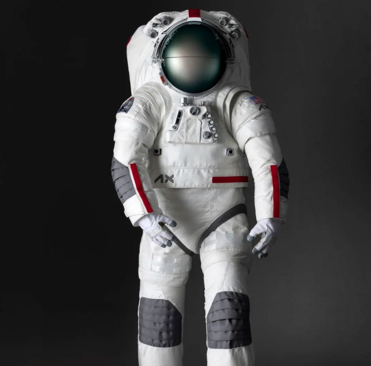 prada-ve-axiom-spaceten-uzay-giysisi-tasarimi-0-hEq7Oc87.jpg