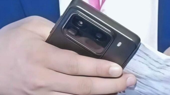 xiaomi-15-pronun-tasarimi-ve-ozellikleri-sizdirildi-2OGEJWOa.jpg
