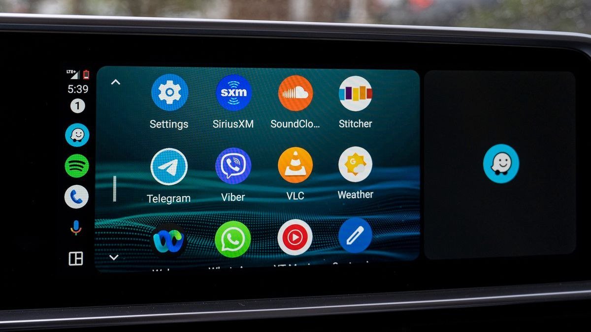 google-android-auto-icin-minimum-android-surumunu-yukseltiyor-0-PHl6Fumf.jpg