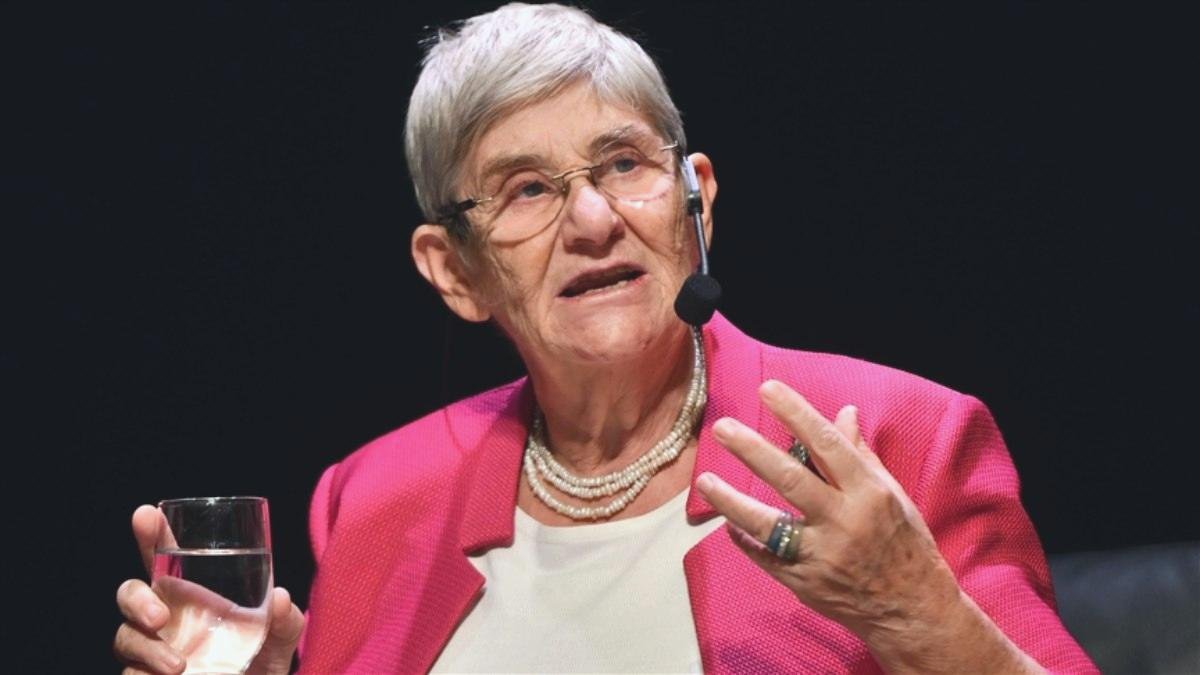 prof-dr-canan-karataydan-saglik-uzerine-carpici-aciklamalar-QxAK3dUG.jpg