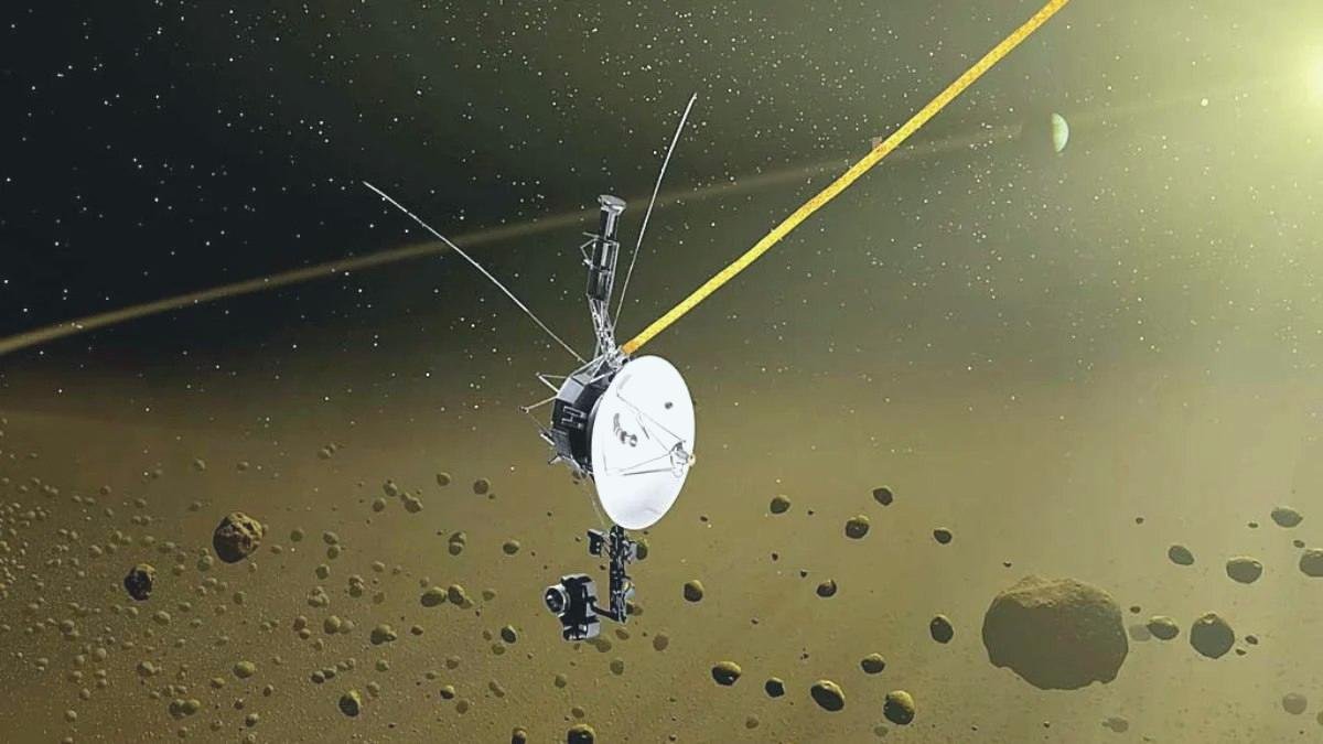 voyager-1-uzay-aracinda-iletisim-sorunu-cozuldu-GAwiajMr.jpg