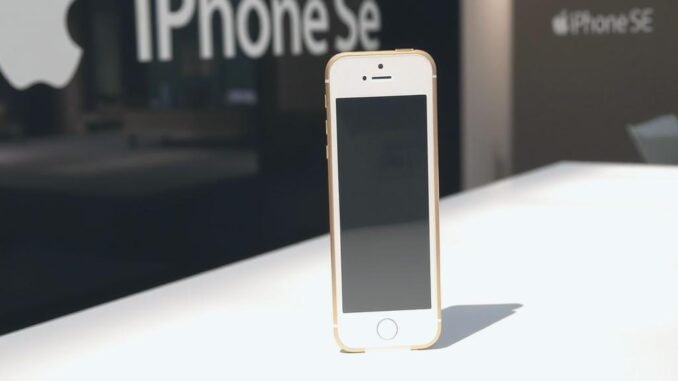yeni-iphone-se-applein-kendi-modemi-icin-onemli-bir-sinav-olacak-pfnidDGy.jpg